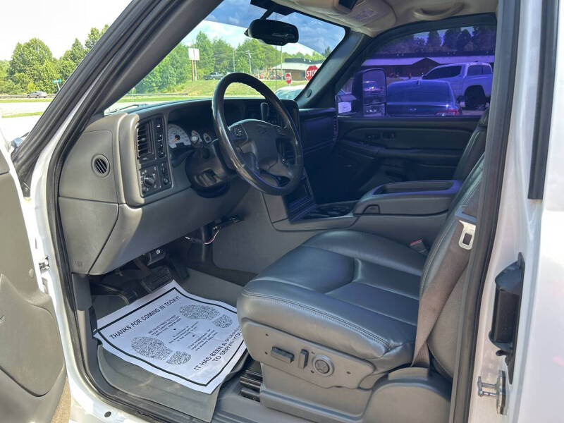 2004 Chevrolet Silverado 2500HD LT