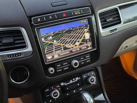 2015 Volkswagen Touareg V6 Executive