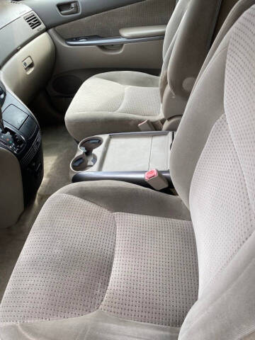 2006 Toyota Sienna LE 7 Passenger