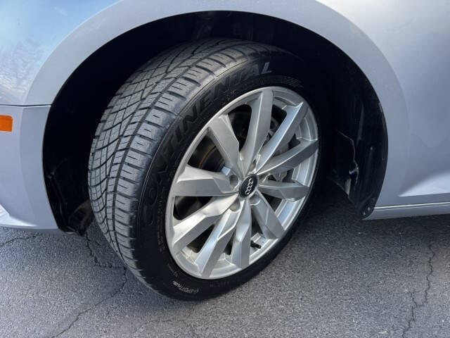 2017 Audi A4 2.0T quattro Premium