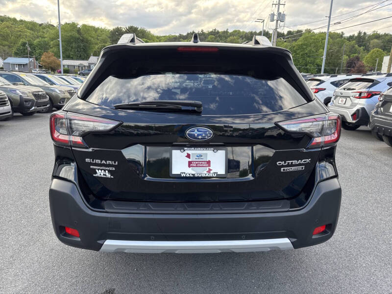 2024 Subaru Outback Touring
