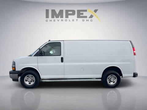 2023 Chevrolet Express 2500