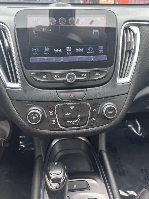 2017 Chevrolet Malibu LT