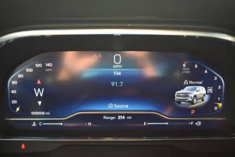 2023 Chevrolet Suburban LT