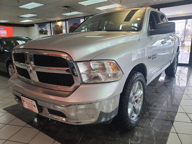 2016 RAM 1500 SLT