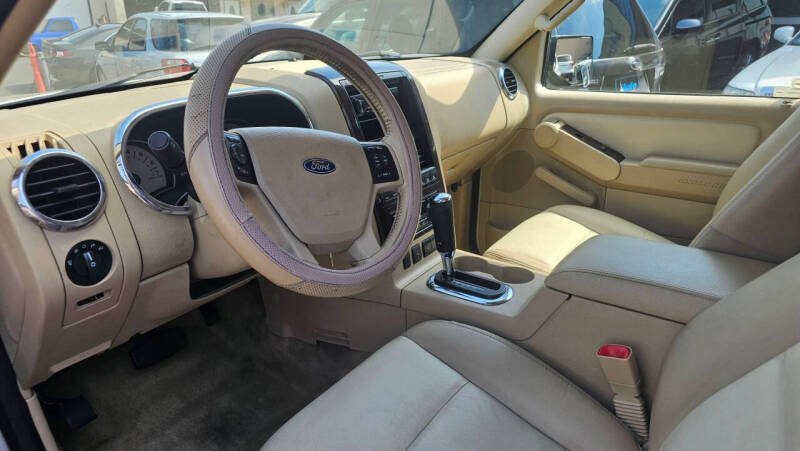 2006 Ford Explorer Limited