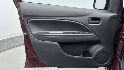 2022 Mitsubishi Mirage ES