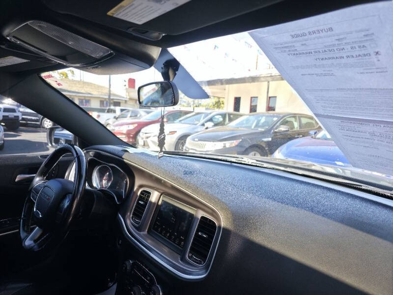 2020 Dodge Charger SXT