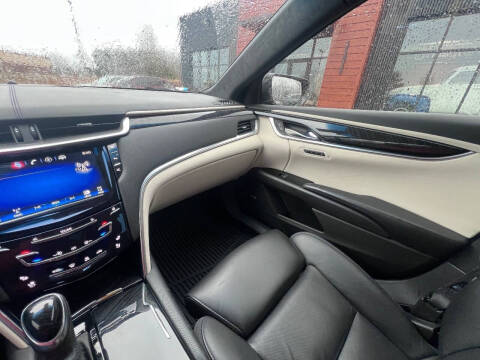 2014 Cadillac XTS Platinum Collection