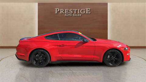 2021 Ford Mustang EcoBoost