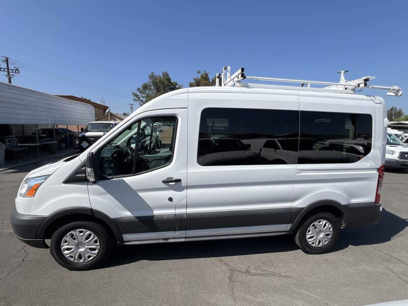 2018 Ford Transit 150 XLT
