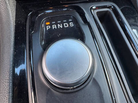 2023 Chrysler 300 S V6