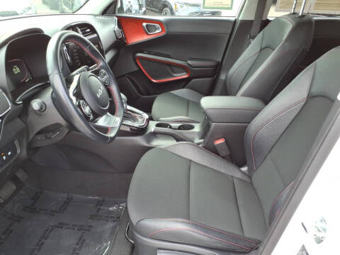 2023 Kia Soul GT-Line