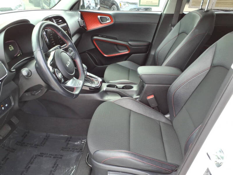 2023 Kia Soul GT-Line