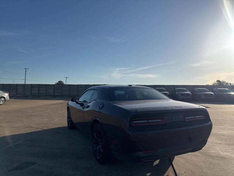 2020 Dodge Challenger SXT