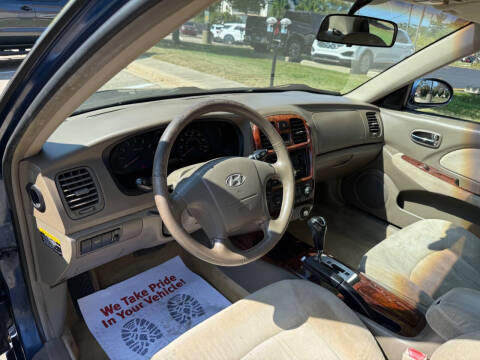 2004 Hyundai Sonata LX