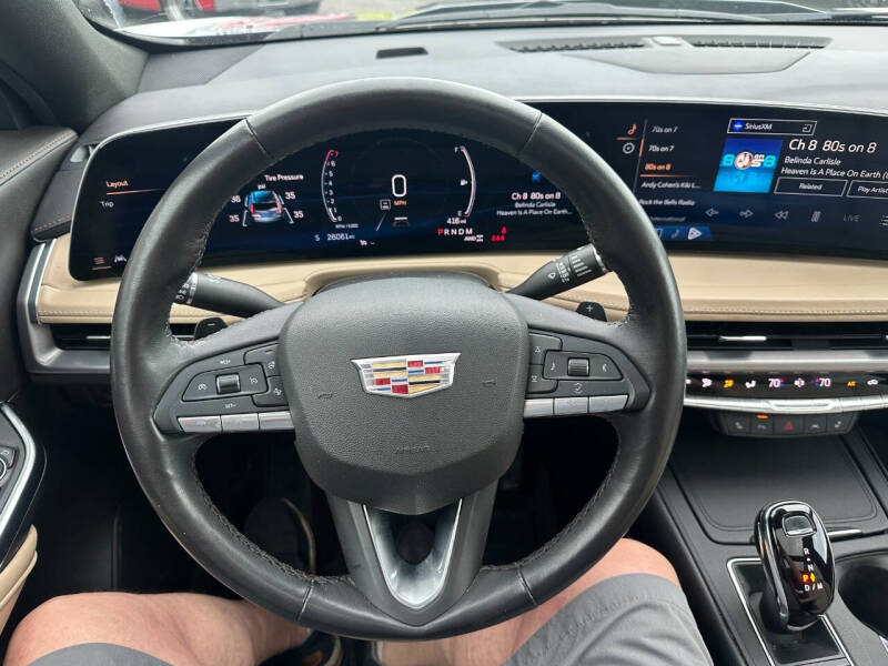 2024 Cadillac XT4 Luxury