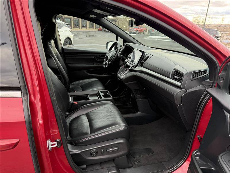 2023 Honda Odyssey Sport