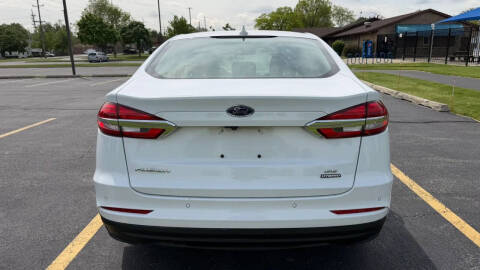 2020 Ford Fusion Hybrid SE