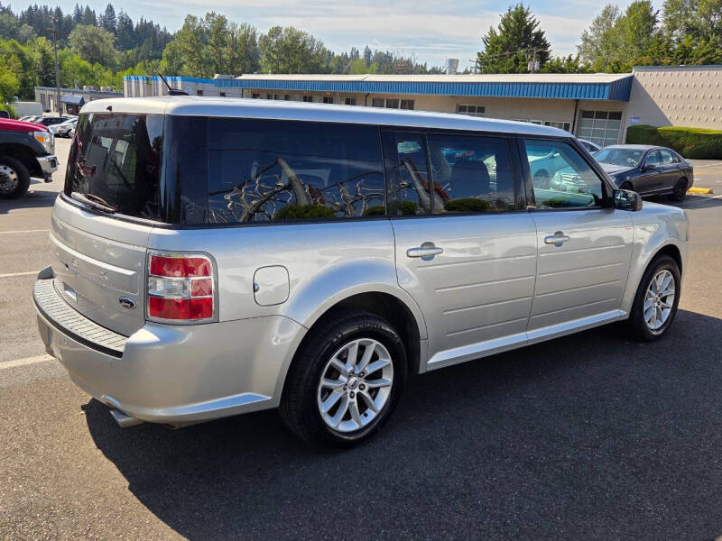 2017 Ford Flex SE