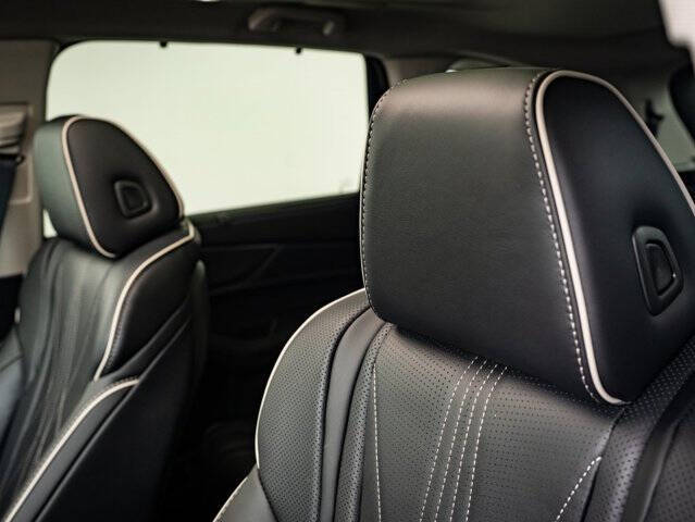 2025 Acura MDX SH-AWD w/Advance