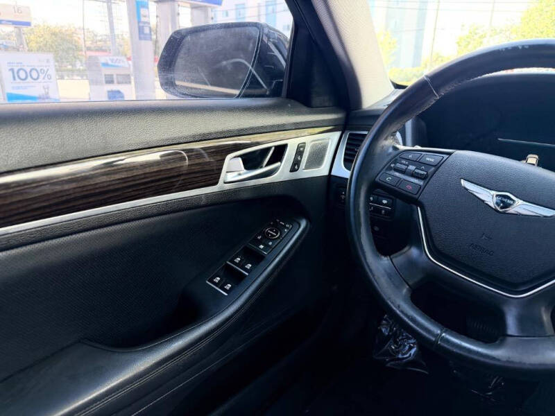 2018 Genesis G80
