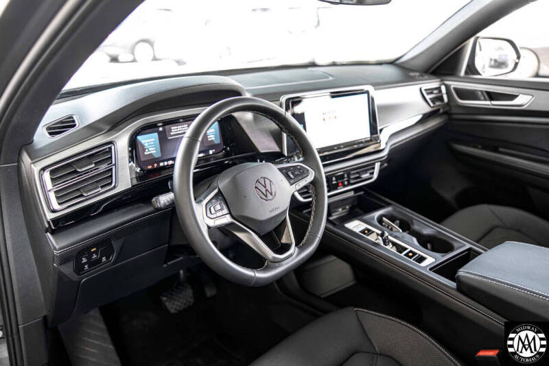 2024 Volkswagen Atlas Cross Sport SE