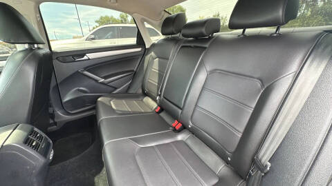 2022 Volkswagen Passat SE