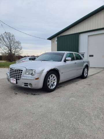 2005 Chrysler 300 for sale at WESTSIDE GARAGE LLC in Keokuk IA