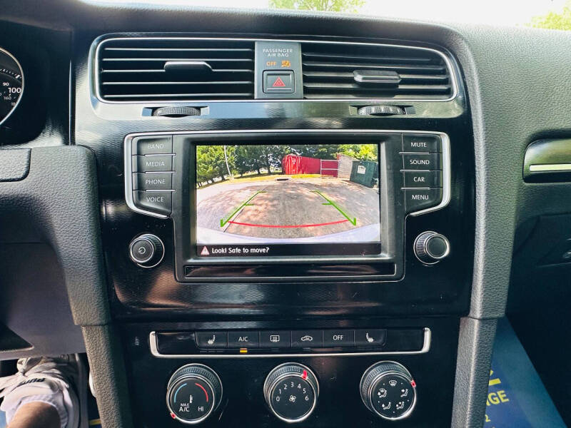 2016 Volkswagen Golf GTI S