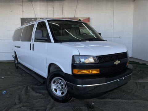 2023 Chevrolet Express LS 3500