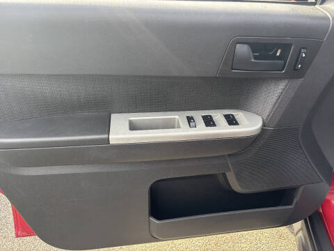 2009 Ford Escape XLT