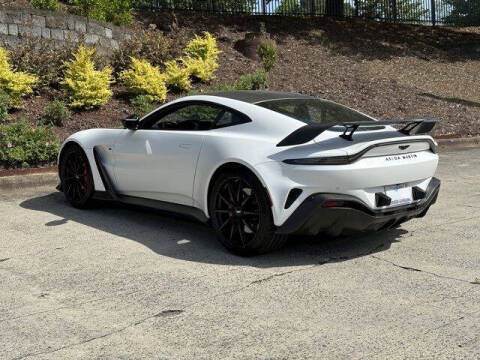 2023 Aston Martin Vantage V12