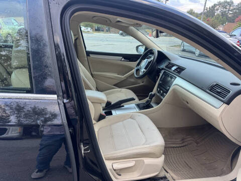 2012 Volkswagen Passat SE