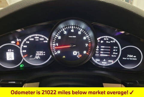 2022 Porsche Cayenne Coupe Platinum Edition