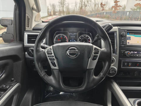 2017 Nissan Titan XD