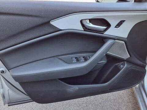 2025 Acura TLX w/Tech