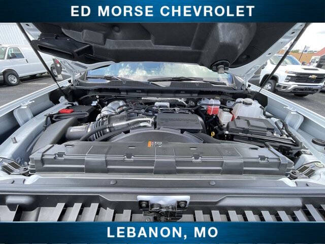2026 Chevrolet Silverado 3500HD CC Work Truck