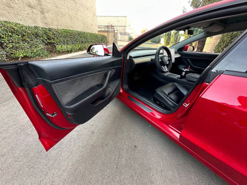 2021 Tesla Model 3 Base photo 36