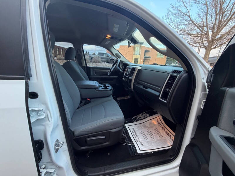 2019 RAM 1500 Classic SLT