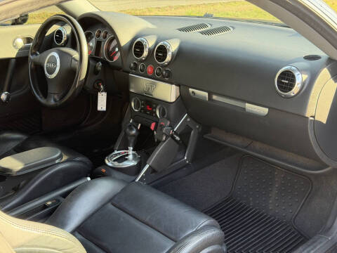 2004 Audi TT 250hp quattro