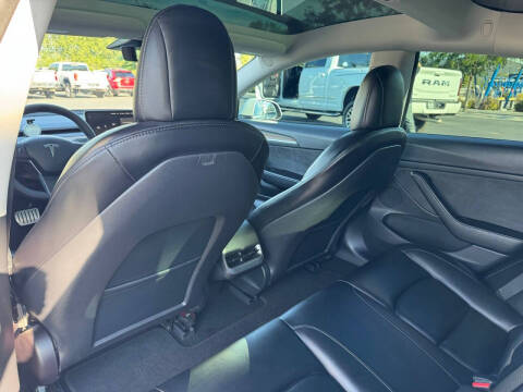 2022 Tesla Model 3 Performance