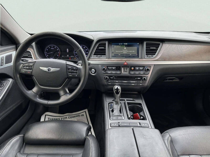 2015 Hyundai Genesis 5.0L