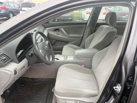 2010 Toyota Camry LE