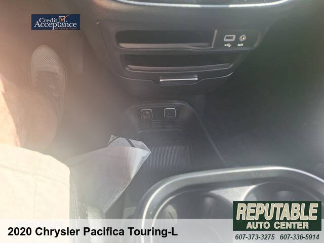 2020 Chrysler Pacifica Touring L
