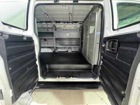 2017 GMC Savana 2500