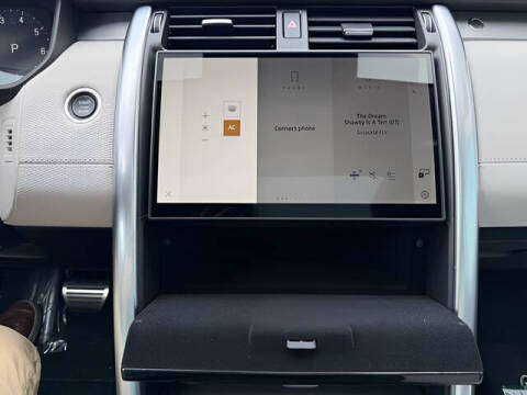 2026 Land Rover Discovery P360 Tempest Edition