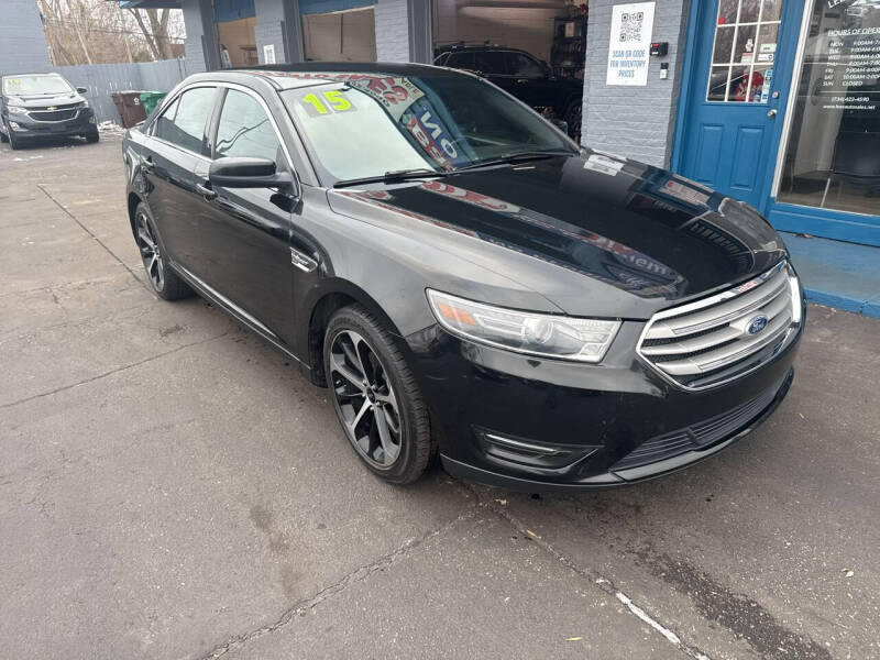 2015 Ford Taurus SEL