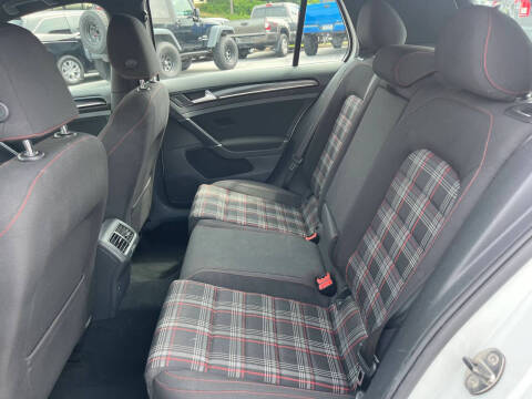 2016 Volkswagen Golf GTI