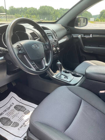 2012 Kia Sorento LX